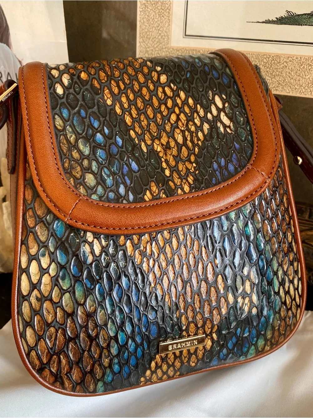 BRAHMIN Curvy EVERLEE CROSSBODY Bag Featured in beautiful BOTTLE BLUE FLETCHER